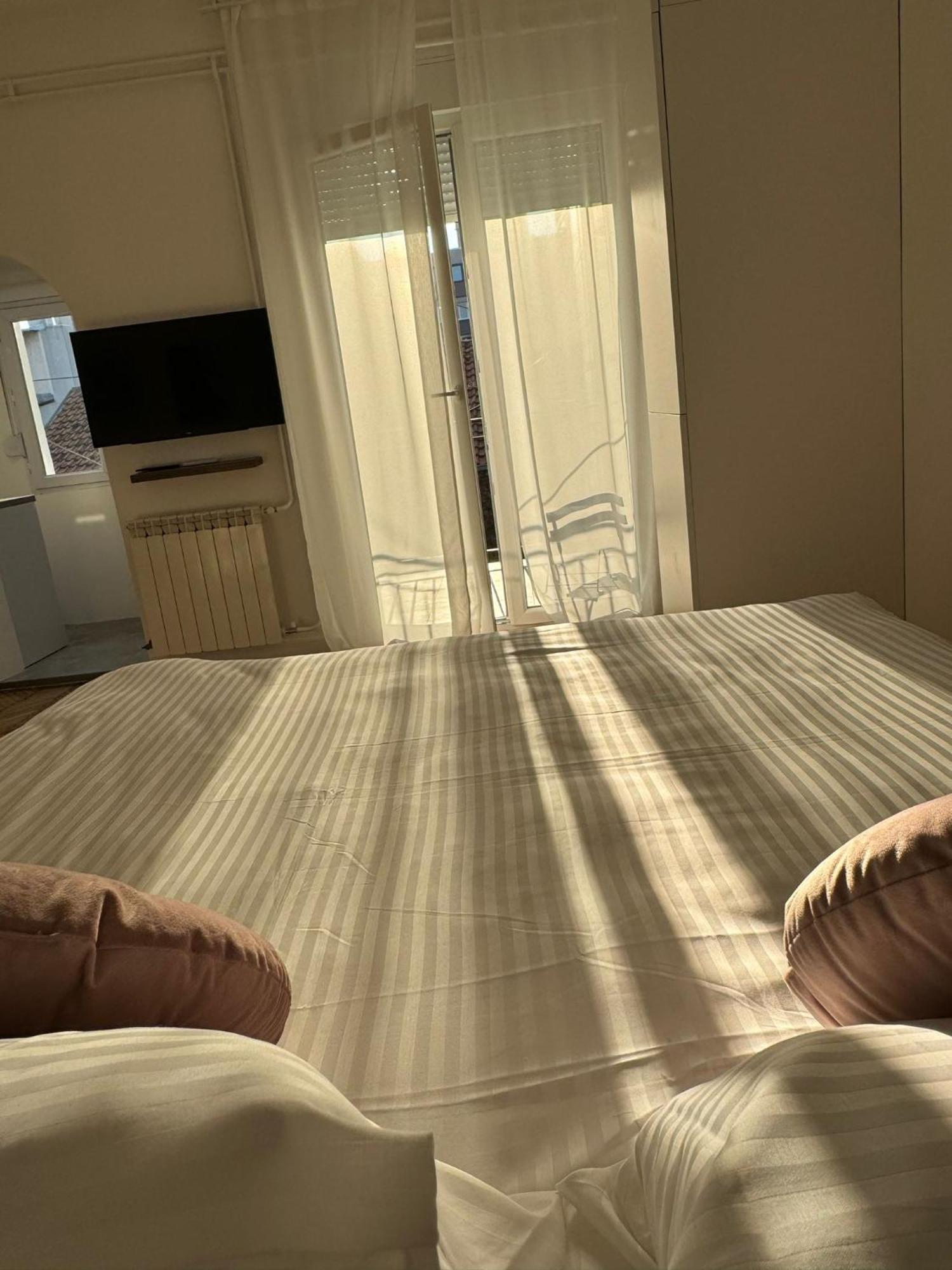 Balconia Sunny Apartment In Centre Of بلغراد المظهر الخارجي الصورة